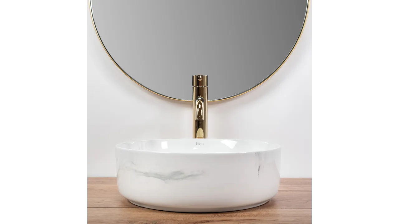 eec5cb54fb06c6d40e3e3241247e2947