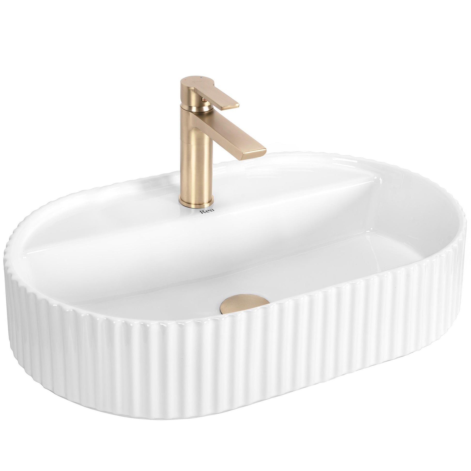 Ovale Aufsatzwaschbecken Marcela 60 in glänzendem Weiß mit geriffelter Außenstruktur, modern und elegant auf einer Badezimmerplatte platziert.