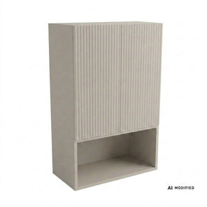 Hängeschrank Badezimmer Willy 60 cm über Geberit in Kaschmir mit geriffelten Fronten, grifflosem Push-to-Open-System und offenem unteren Regal.
