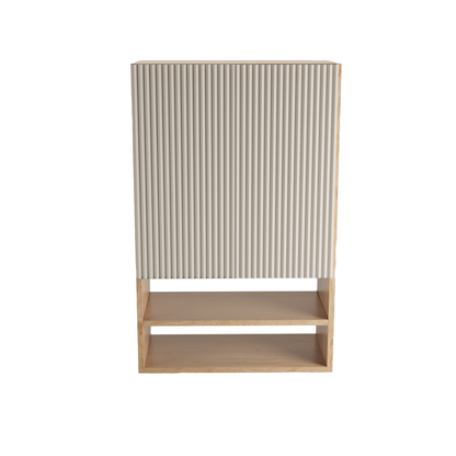 Badezimmer Hängeschrank Willy 60 cm für Geberit mit geriffelter Front in Kaschmir, Walnuss-Elementen, Regalböden und offenen Ablagen.