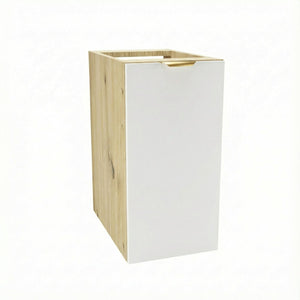 Badezimmerschrank Orio 30 cm in Weiß / Artisan Eiche mit 1 Tür und Innenablage, Metallgriff in Gold, glatte Fronten, modernes Design aus 18-mm laminierter Spanplatte, ideal für Badezimmer.