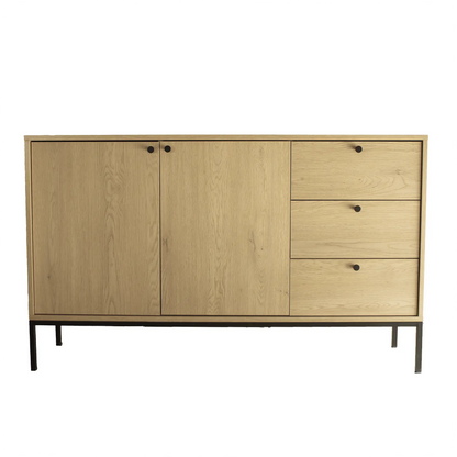 Kommode 150 cm, 2 Türen, 3 Schubladen, glatte Fronten, auf einem schwarze Metallrahmen Gaja - Eiche Cremona