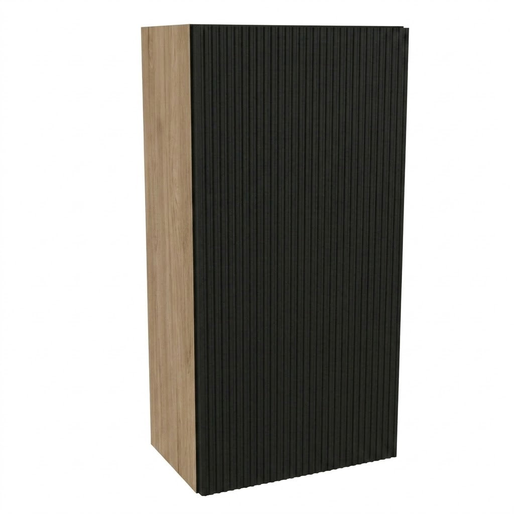 Hängender Badezimmerschrank Willy 30 cm in Schwarz und Walnuss mit geriffelter Front, 1 Tür und Einlegeboden