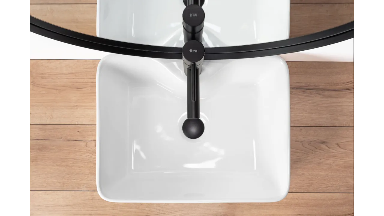 b18539dad8991fd8dba550caca3c35f8